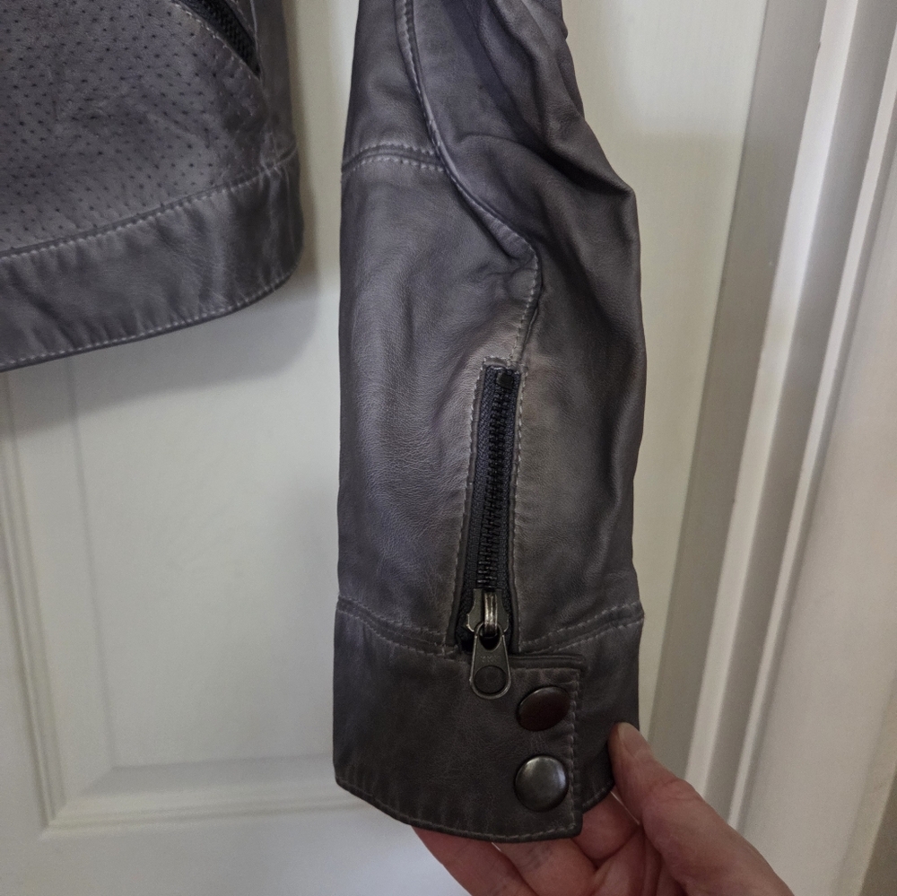 Women's Anthropologie Hei Hei Gray Faux Leather Jacket Small - Picture 7 of 16